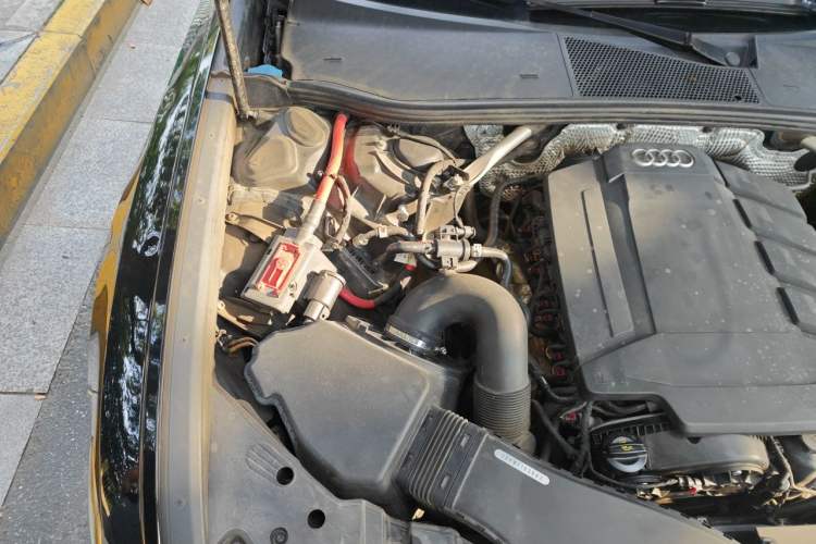Used Audi A6L 2021 40 TFSI Luxury Dynamic Edition Engine Bay Right