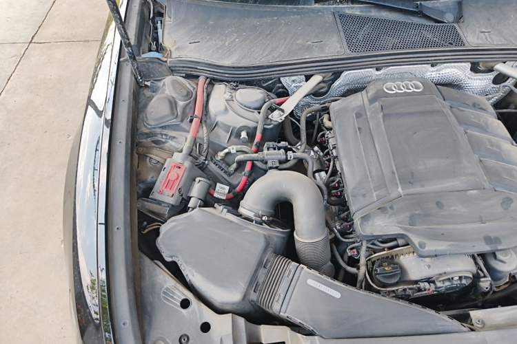 Used Audi A6L 2021 40 TFSI Luxury Prestige Edition Engine Bay Right