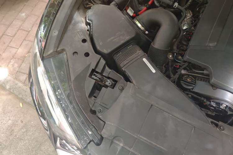 Used Audi A6L 2021 45 TFSI Prestige Elegant Edition Engine Bay Right