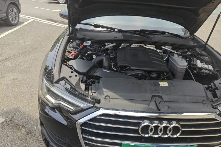 Used Audi A6L 2021 40 TFSI Luxury Prestige Edition Engine Bay Right