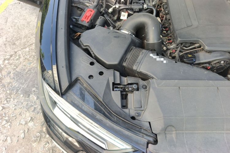 Used Audi A6L 2021 40 TFSI Luxury Dynamic Edition Engine Bay Right