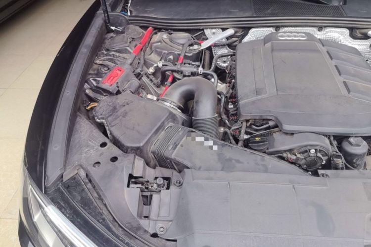 Used Audi A6L 2021 40 TFSI Luxury Dynamic Edition Engine Bay Right