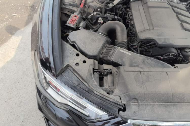Used Audi A6L 2021 40 TFSI Luxury Dynamic Edition Engine Bay Right