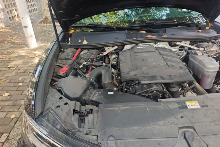 Used Audi A6L 2021 45 TFSI Prestige Elegant Edition Engine Bay Right