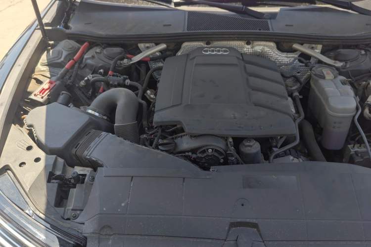 Used Audi A6L 2021 40 TFSI Luxury Prestige Edition Engine Bay Right