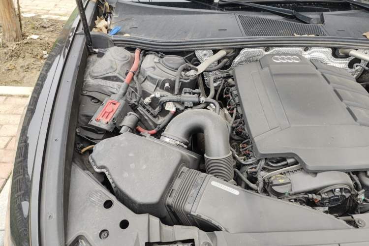Used Audi A6L 2021 45 TFSI Enjoy Life Edition Engine Bay Right