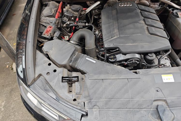 Used Audi A6L 2021 40 TFSI Luxury Prestige Edition Engine Bay Right