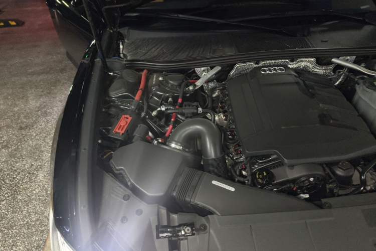 Used Audi A6L 2021 45 TFSI quattro Prestige Dynamic Edition Engine Bay Right