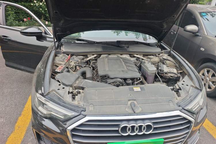Used Audi A6L 2021 40 TFSI Luxury Dynamic Edition Engine Bay Right