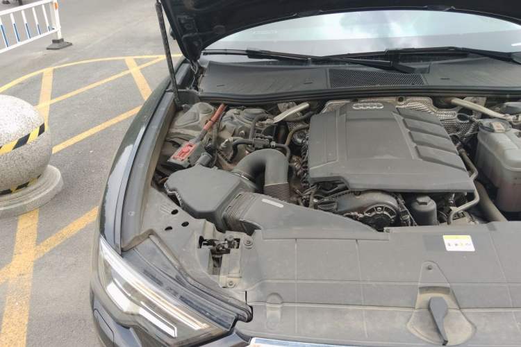 Used Audi A6L 2021 45 TFSI Prestige Elegant Edition Engine Bay Right