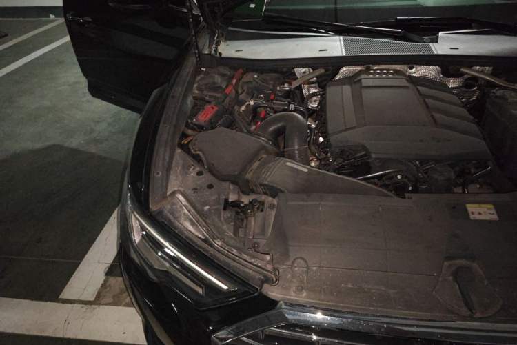 Used Audi A6L 2021 40 TFSI Luxury Prestige Edition Engine Bay Right