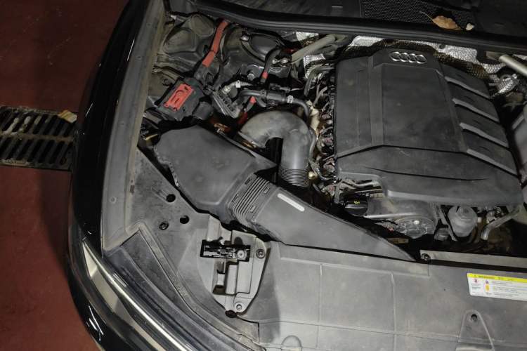 Used Audi A6L 2021 45 TFSI Prestige Elegant Edition Engine Bay Right