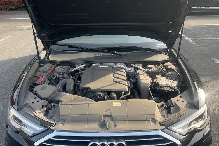 Used Audi A6L 2021 40 TFSI Luxury Dynamic Edition Engine Bay