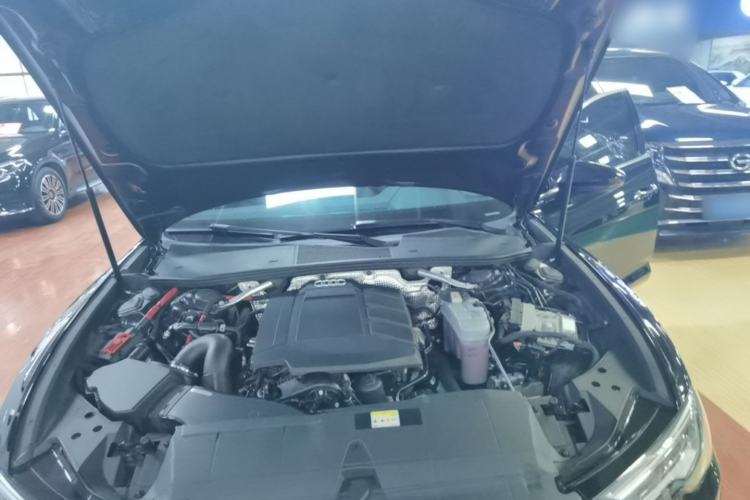 Used Audi A6L 2021 45 TFSI Prestige Elegant Edition Engine Bay