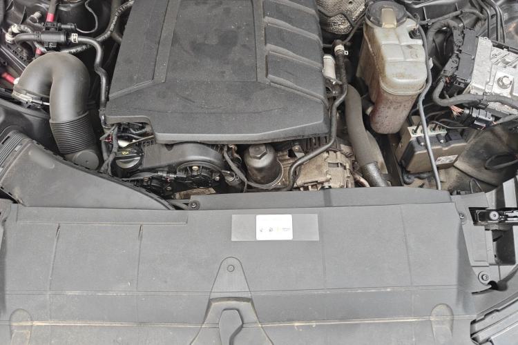 Used Audi A6L 2021 45 TFSI Prestige Dynamic Edition Engine Bay