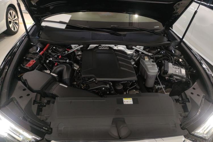 Used Audi A6L 2021 40 TFSI Luxury Prestige Edition Engine Bay