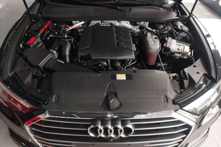 Used Audi A6L 2021 45 TFSI Prestige Dynamic Edition Engine Bay