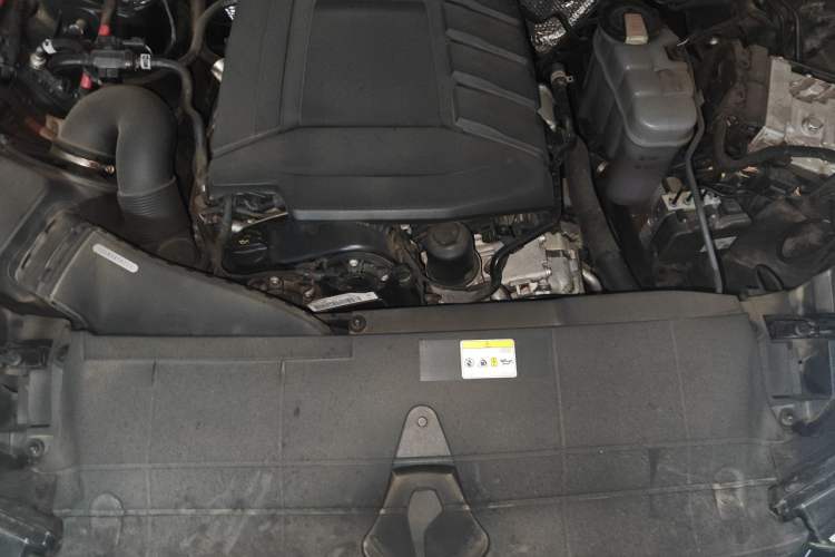 Used Audi A6L 2021 40 TFSI Luxury Prestige Edition Engine Bay