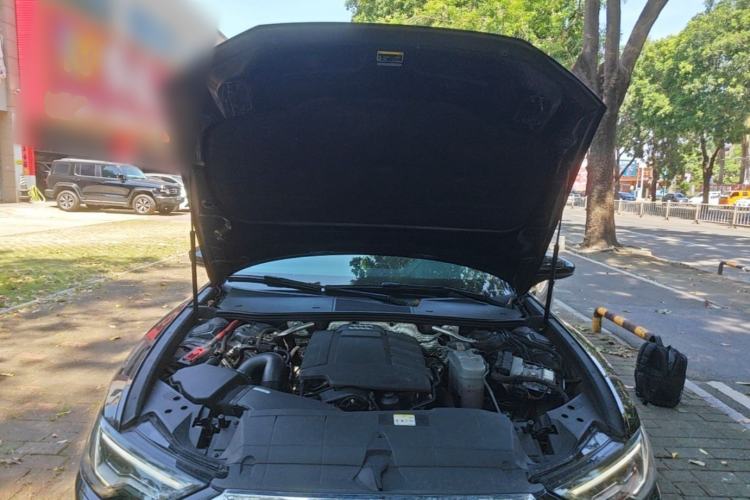 Used Audi A6L 2021 40 TFSI Luxury Dynamic Edition Engine Bay