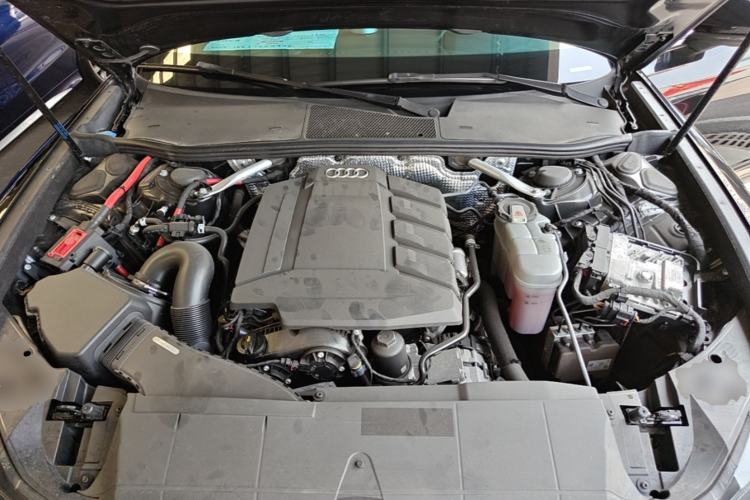 Used Audi A6L 2021 40 TFSI Luxury Prestige Edition Engine Bay