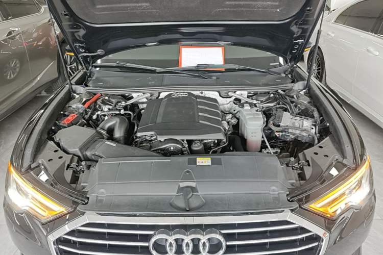 Used Audi A6L 2021 40 TFSI Luxury Prestige Edition Engine Bay