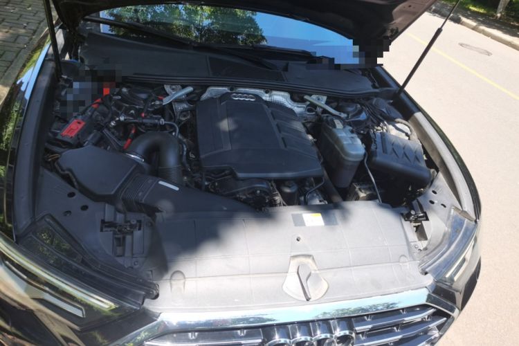 Used Audi A6L 2021 40 TFSI Luxury Dynamic Edition Engine Bay