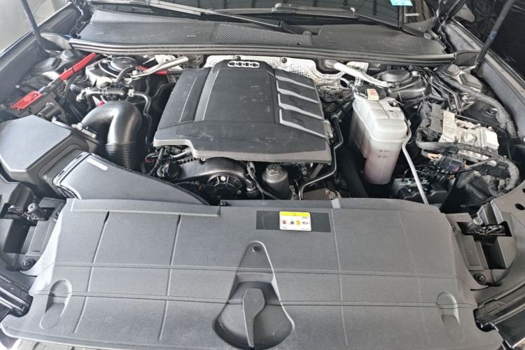 Used Audi A6L 2021 45 TFSI Prestige Dynamic Edition Engine Bay