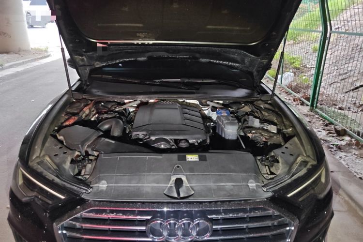 Used Audi A6L 2021 45 TFSI Prestige Dynamic Edition Engine Bay