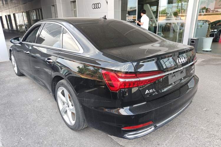 Used Audi A6L 2021 45 TFSI quattro Prestige Elegant Edition Exterior 2
