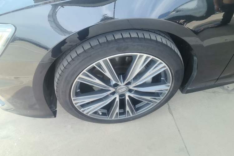 Used Audi A6L 2021 40 TFSI Luxury Dynamic Edition Exterior 4