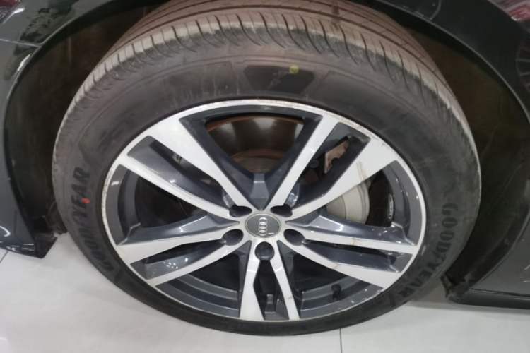 Used Audi A6L 2021 40 TFSI Luxury Dynamic Edition Exterior 4