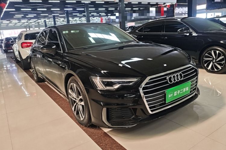 Used Audi A6L 2021 40 TFSI Luxury Dynamic Edition Front Right 45 Deg