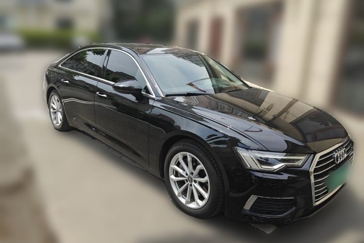 Used Audi A6L 2021 40 TFSI Luxury Prestige Edition Front Right 45 Deg