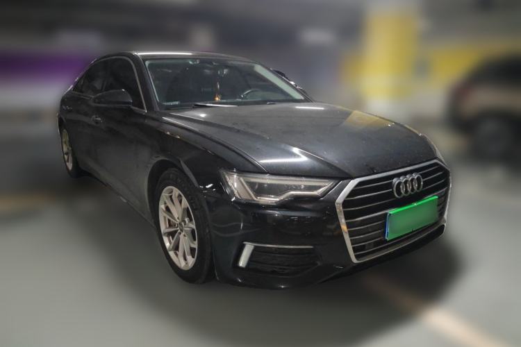 Used Audi A6L 2021 40 TFSI Luxury Prestige Edition Front Right 45 Deg