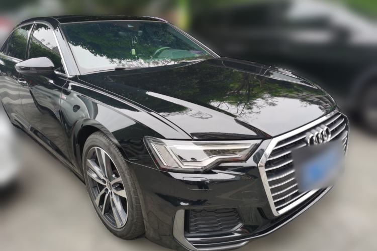 Used Audi A6L 2021 40 TFSI Luxury Dynamic Edition Front Right 45 Deg