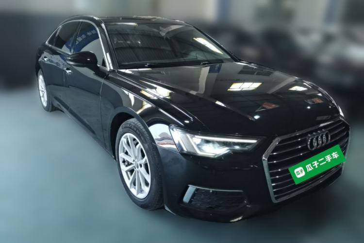 Used Audi A6L 2021 40 TFSI Luxury Prestige Edition Front Right 45 Deg
