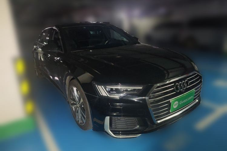 Used Audi A6L 2021 40 TFSI Luxury Dynamic Edition Front Right 45 Deg