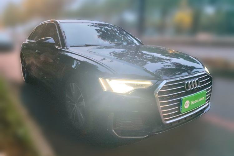Used Audi A6L 2021 40 TFSI Luxury Dynamic Edition Front Right 45 Deg