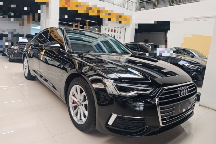 Used Audi A6L 2021 40 TFSI Luxury Prestige Edition Front Right 45 Deg