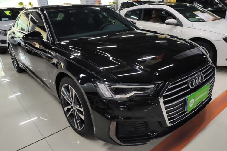 Used Audi A6L 2021 40 TFSI Luxury Dynamic Edition Front Right 45 Deg