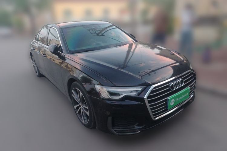 Used Audi A6L 2021 40 TFSI Luxury Dynamic Edition Front Right 45 Deg