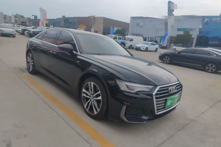 Used Audi A6L 2021 40 TFSI Luxury Dynamic Edition Front Right 45 Deg
