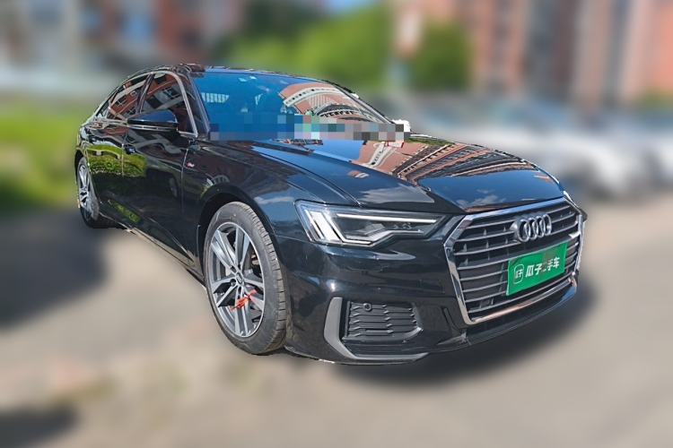 Used Audi A6L 2021 40 TFSI Luxury Dynamic Edition Front Right 45 Deg