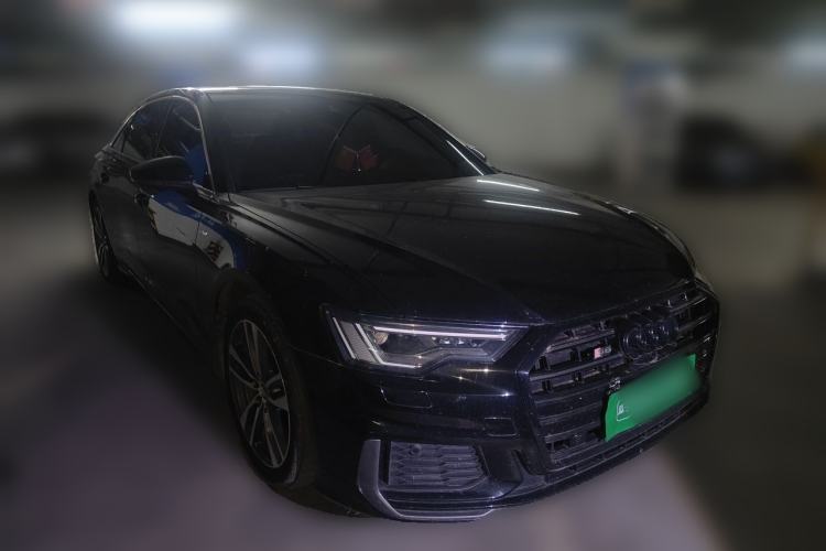Used Audi A6L 2021 40 TFSI Luxury Dynamic Edition Front Right 45 Deg