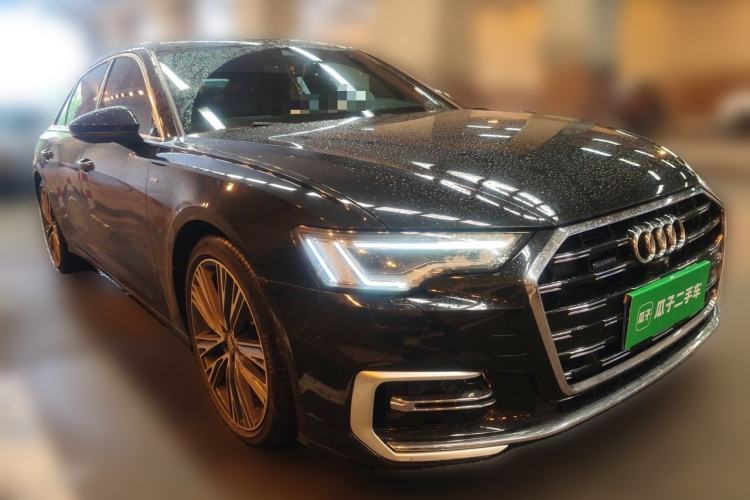Used Audi A6L 2021 40 TFSI Luxury Dynamic Edition Front Right 45 Deg