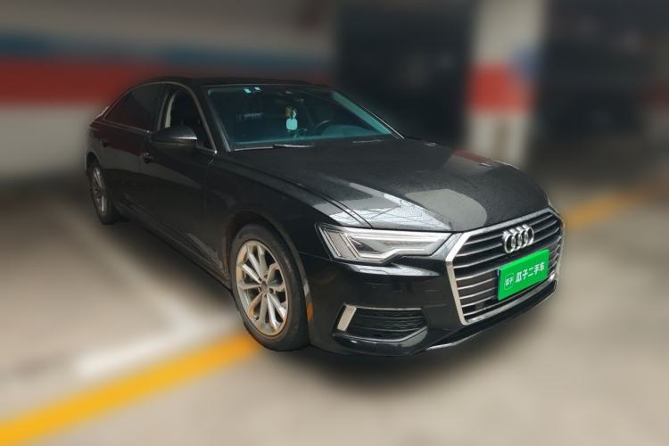 Used Audi A6L 2021 40 TFSI Luxury Prestige Edition Front Right 45 Deg