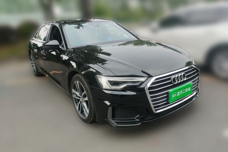 Used Audi A6L 2021 40 TFSI Luxury Dynamic Edition Front Right 45 Deg