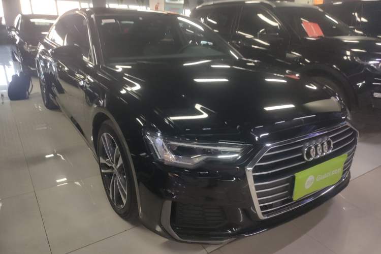 Used Audi A6L 2021 40 TFSI Luxury Dynamic Edition Front Right 45 Deg