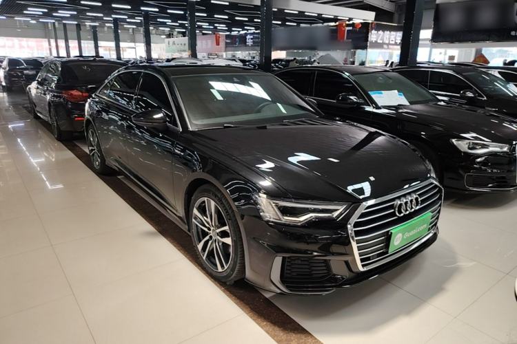 Used Audi A6L 2021 40 TFSI Luxury Dynamic Edition Front Right 45 Deg