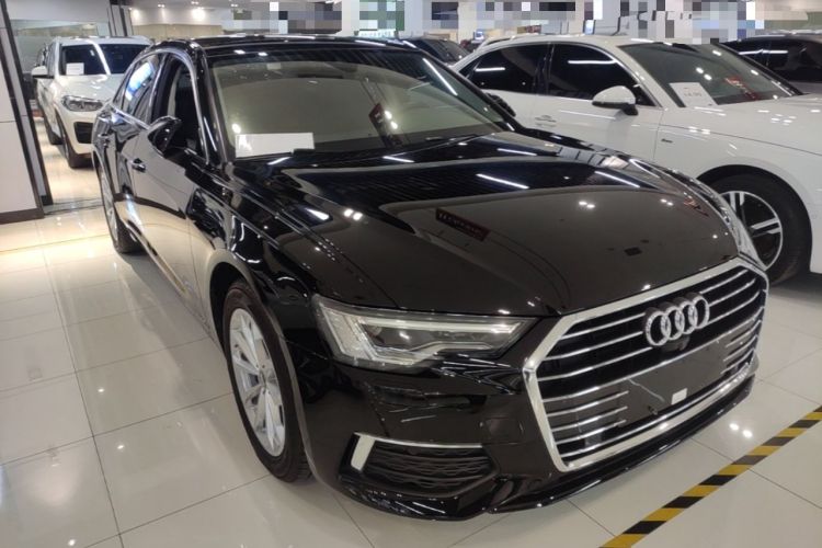 Used Audi A6L 2021 40 TFSI Luxury Prestige Edition Front Right 45 Deg